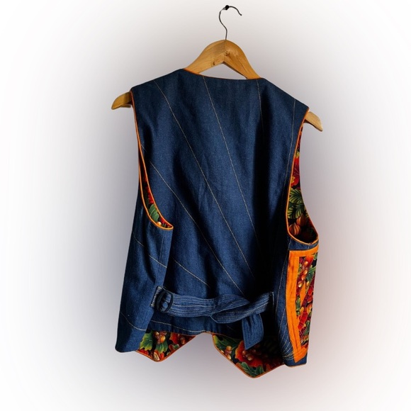 Handcrafted Vintage Reversible Western Vest | Circa 1990’s | Denim & Floral - Picture 4 of 6